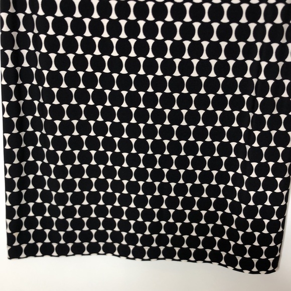 Donna Morgan Womans Dress Adornments at Collar Graduated Circle Print size 6 - Picture 7 of 9